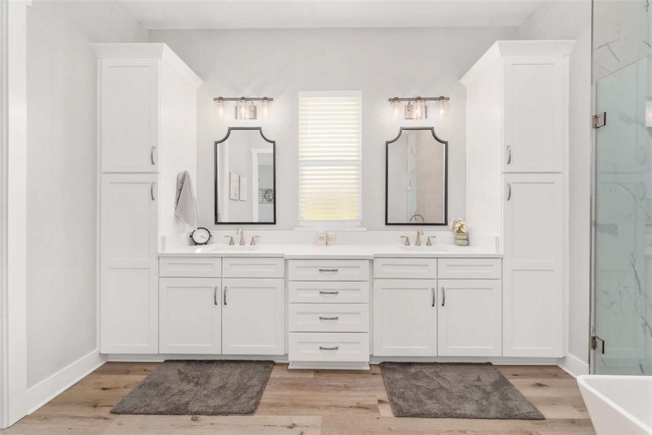 2540 NE 108th Lane, Oxford, FL 34484 Photo