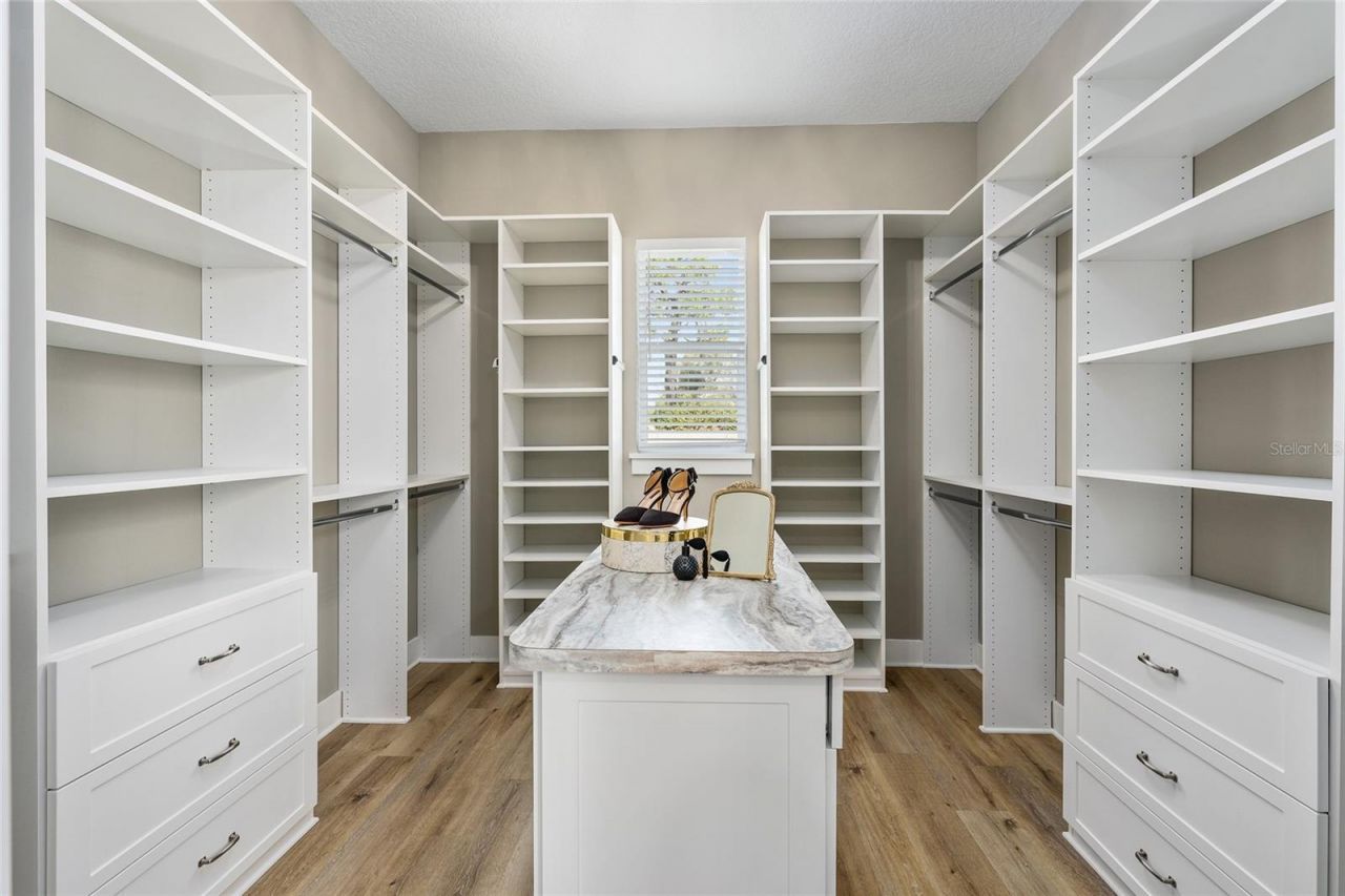 2540 NE 108th Lane, Oxford, FL 34484 Photo