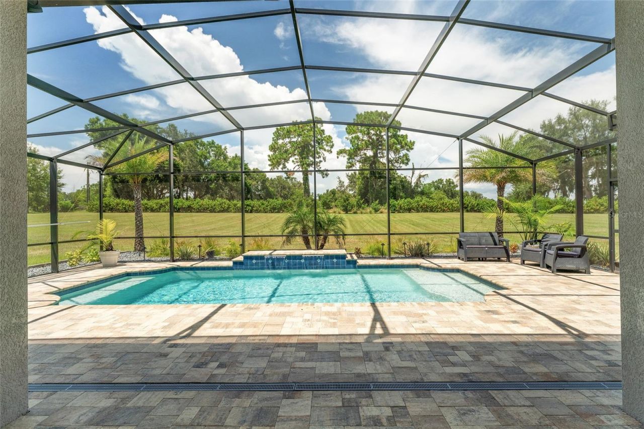 2540 NE 108th Lane, Oxford, FL 34484 Photo