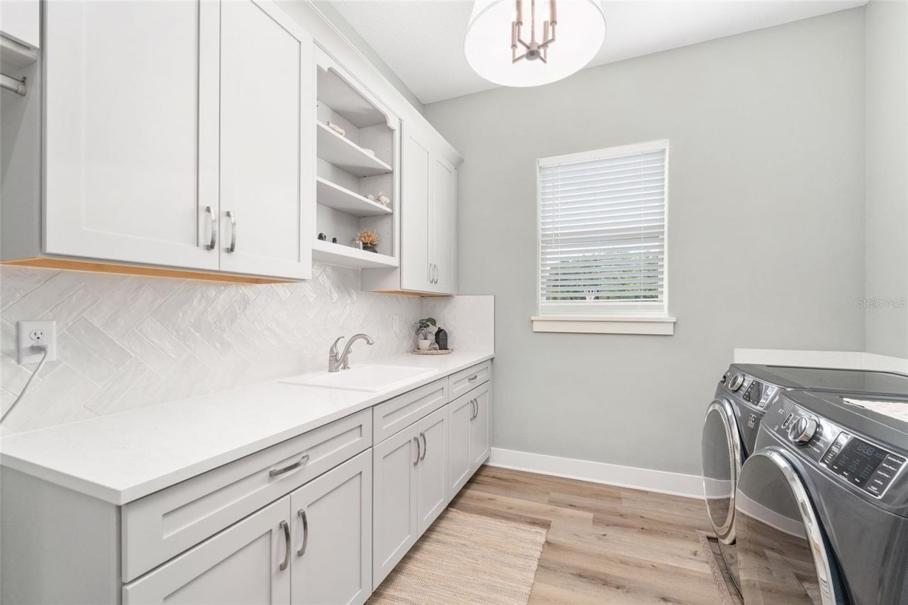 2540 NE 108th Lane, Oxford, FL 34484 Photo