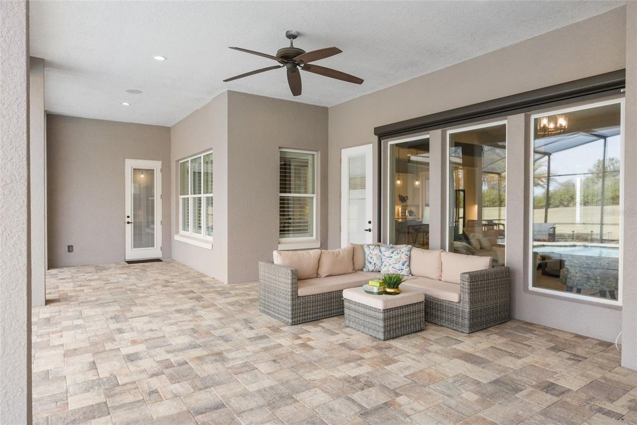 2540 NE 108th Lane, Oxford, FL 34484 Photo