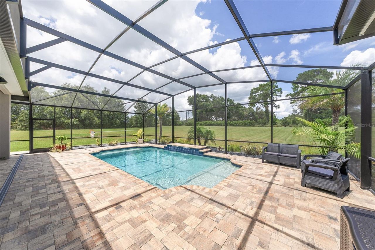 2540 NE 108th Lane, Oxford, FL 34484 Photo