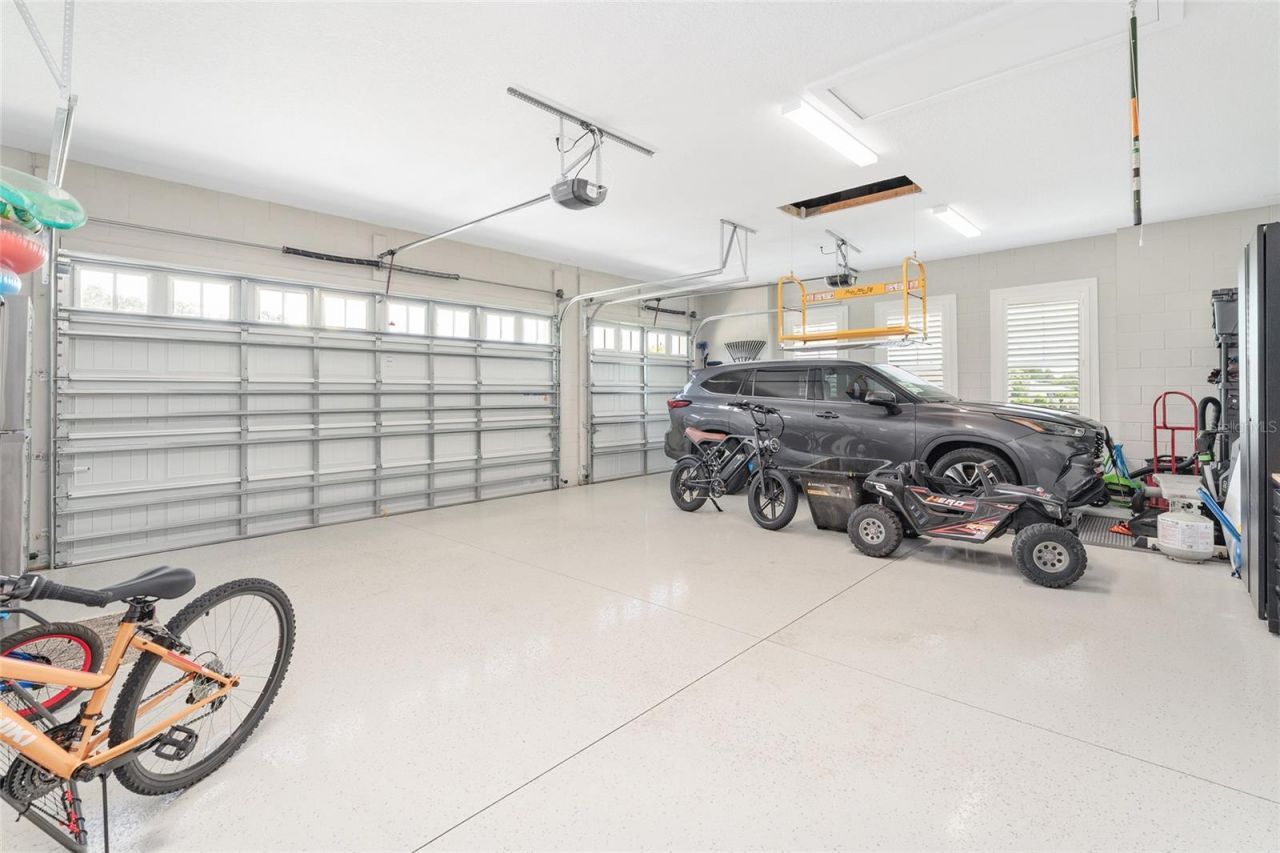 2540 NE 108th Lane, Oxford, FL 34484 Photo