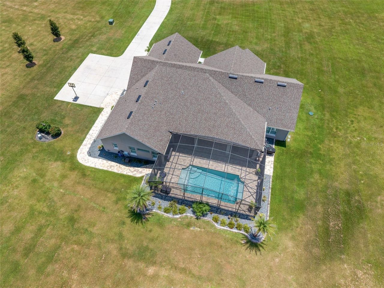 2540 NE 108th Lane, Oxford, FL 34484 Photo