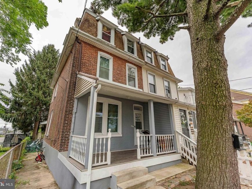 36 E Washington Avenue, Clifton Heights, PA 19018 Main Photo