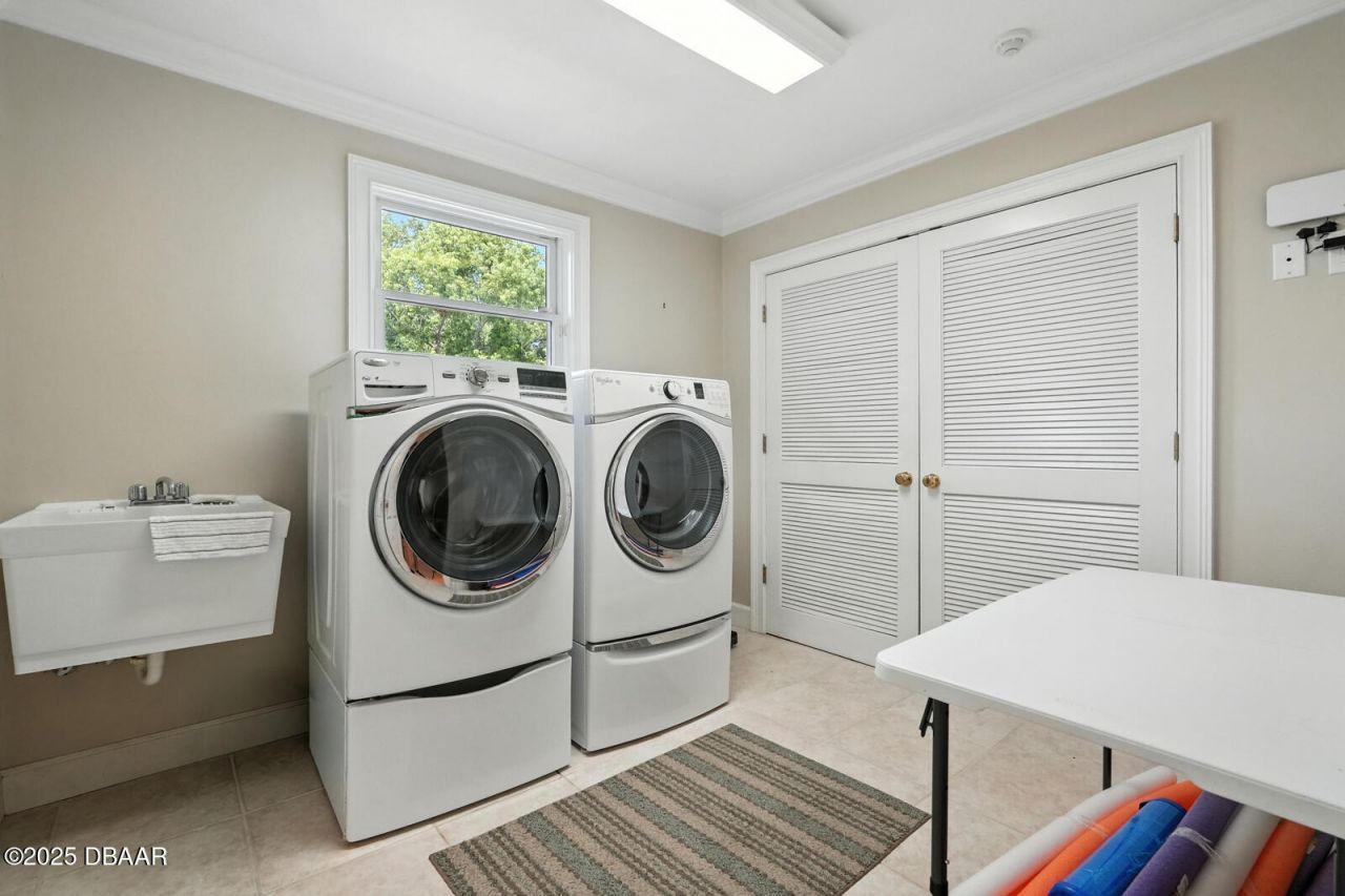 360 John Anderson Drive, Ormond Beach, FL 32176 Photo