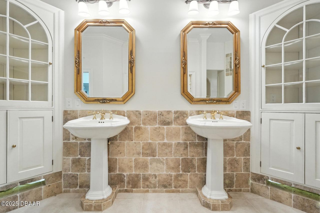 360 John Anderson Drive, Ormond Beach, FL 32176 Photo