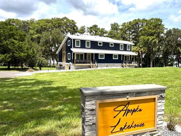 419 N APOPKA AVENUE, INVERNESS, FL 34450