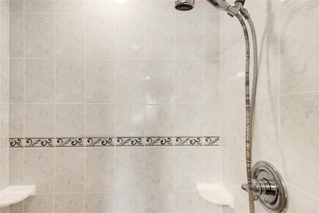 5 Magnolia Lane, Yalaha, FL 34797 Photo