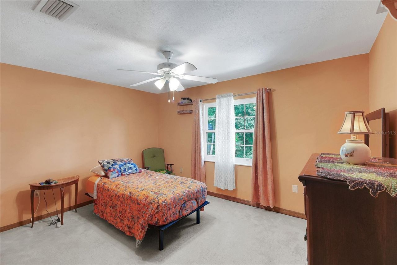 5 Magnolia Lane, Yalaha, FL 34797 Photo