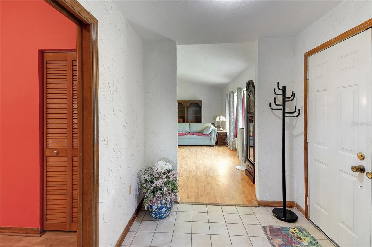 5 Magnolia Lane, Yalaha, FL 34797 Photo