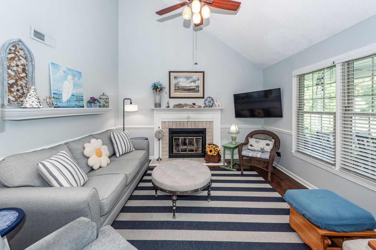 1301 Audubon Court Photo 16