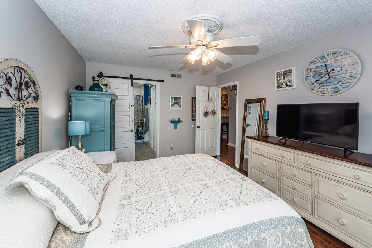 1301 Audubon Court Photo 24