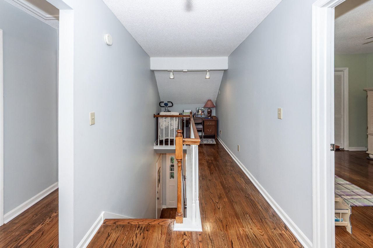 1301 Audubon Court Photo 29