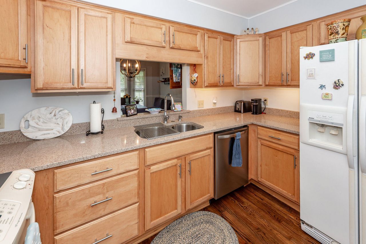 1301 Audubon Court Photo 9