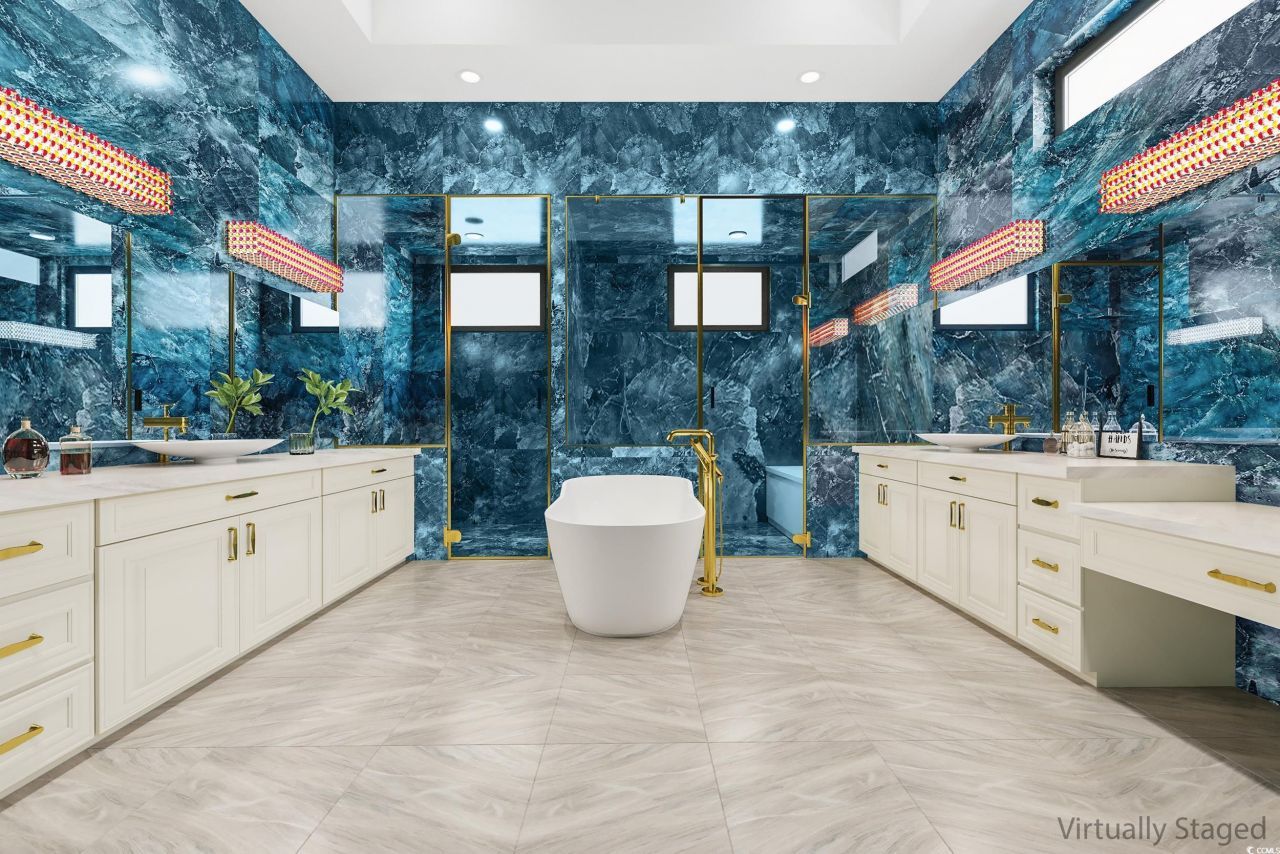 9329 Marina Pkwy. Photo 11