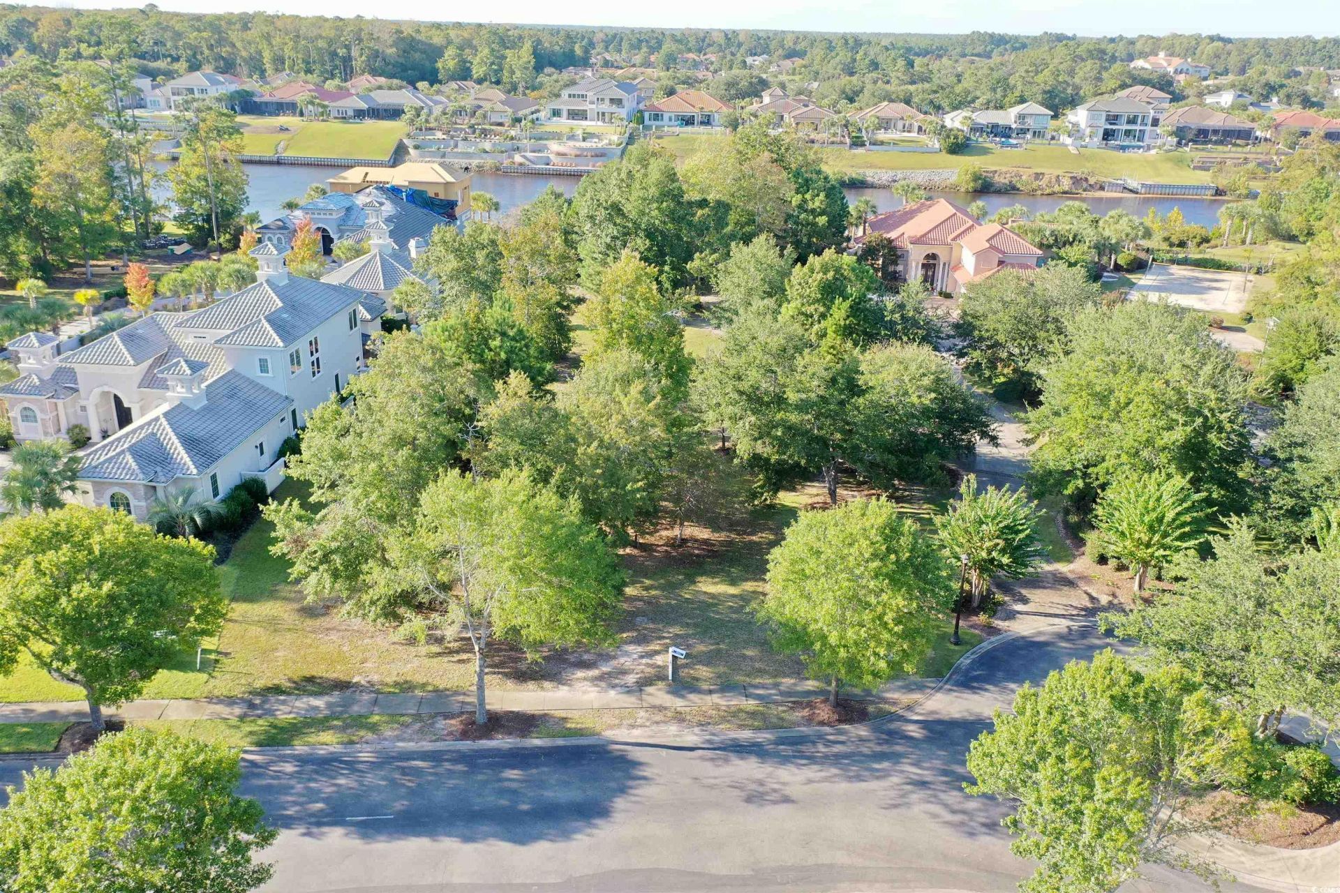 9329 Marina Pkwy. Photo 8