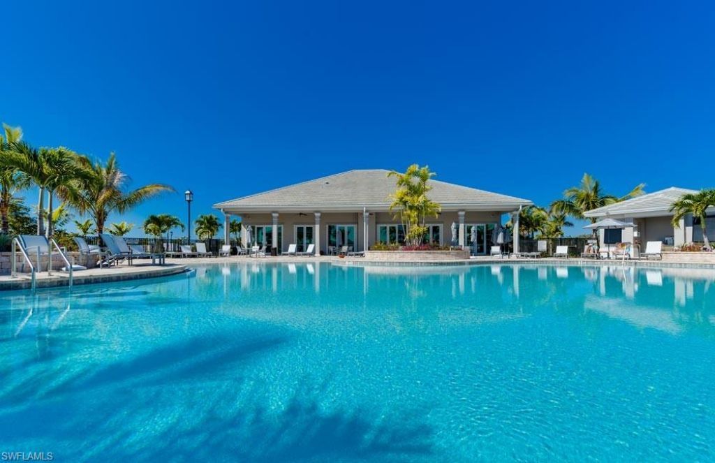280 Indies Dr E, Unit 101,102,20, Naples, FL 34114 Photo