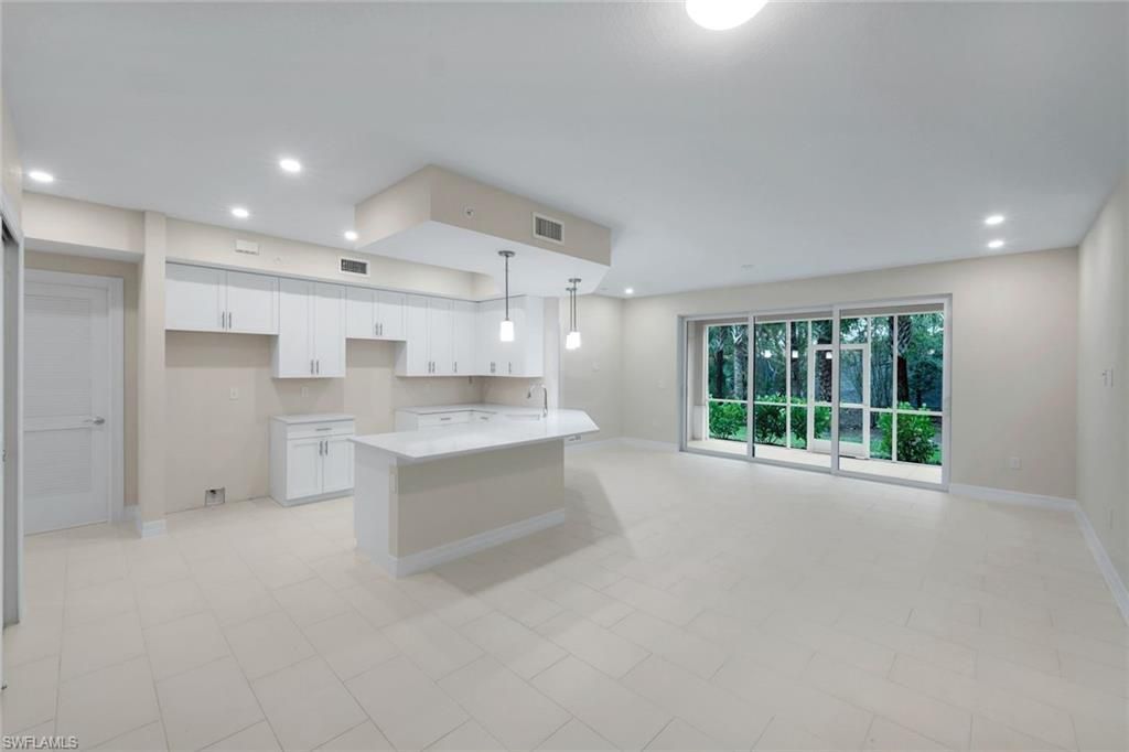 280 Indies Dr E, Unit 101,102,20, Naples, FL 34114 Photo
