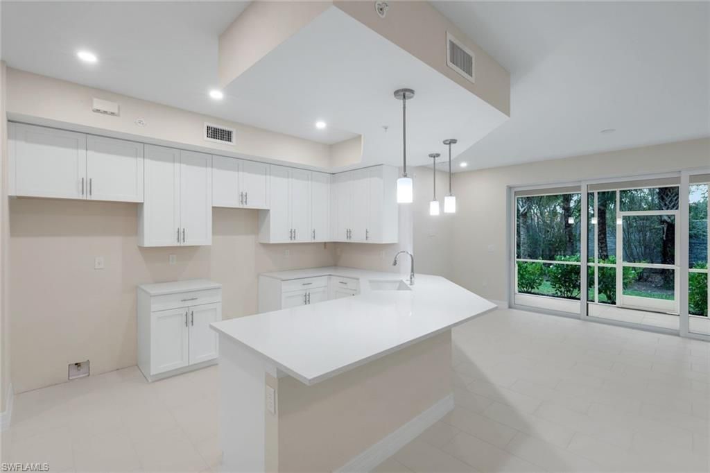 280 Indies Dr E, Unit 101,102,20, Naples, FL 34114 Photo