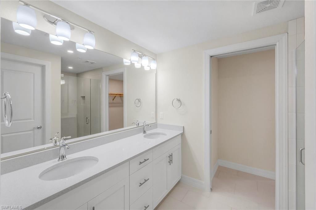 280 Indies Dr E, Unit 101,102,20, Naples, FL 34114 Photo