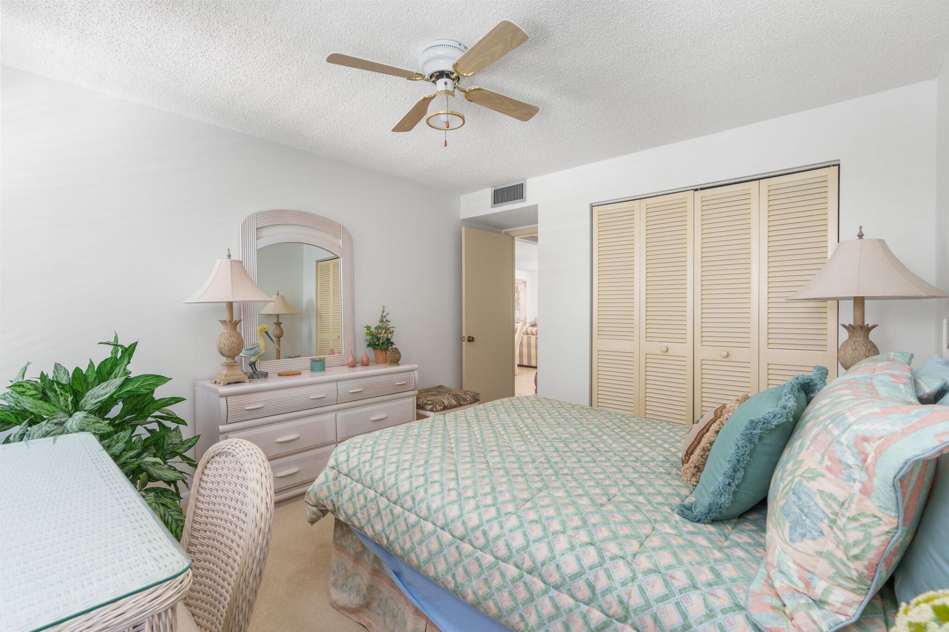 445 SE 21st Avenue, Unit 202, Deerfield Beach, FL 33441 Photo