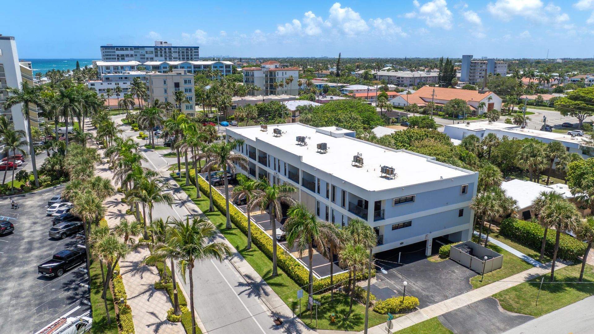 445 SE 21st Avenue, Unit 202, Deerfield Beach, FL 33441 Photo