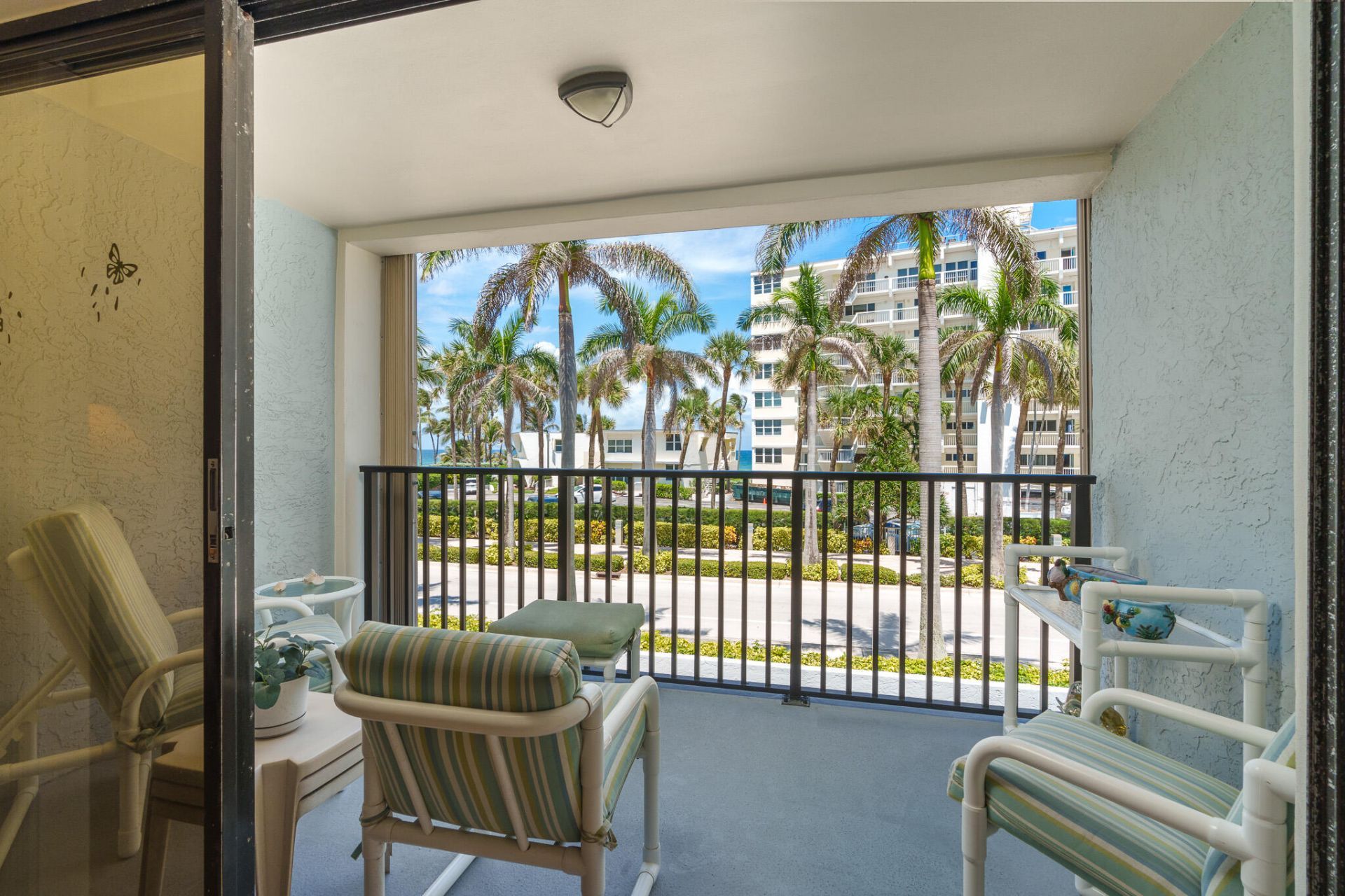 445 SE 21st Avenue, Unit 202, Deerfield Beach, FL 33441 Photo