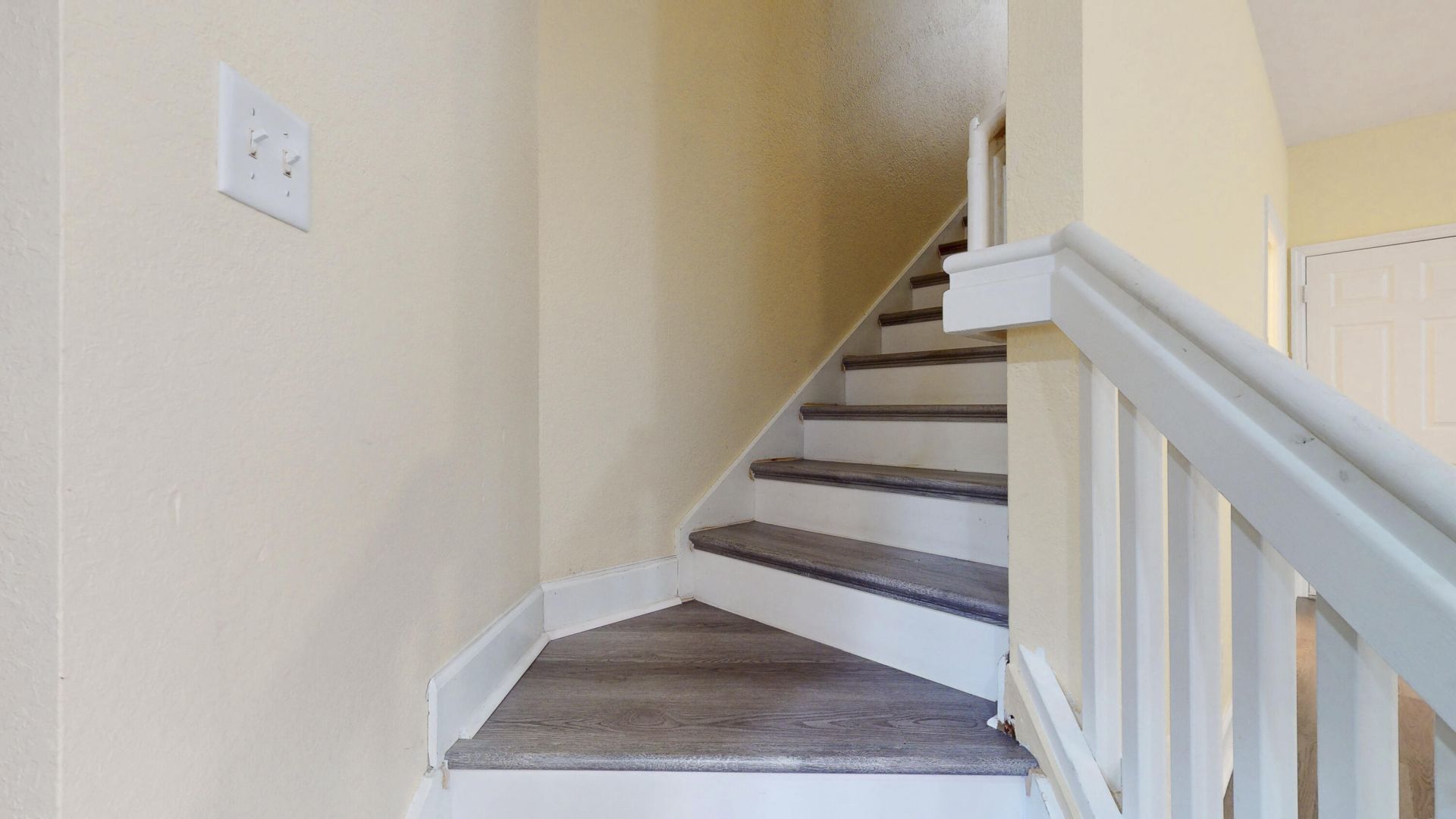 2558 SE Pineland Drive, Port Saint Lucie, FL 34952 Photo