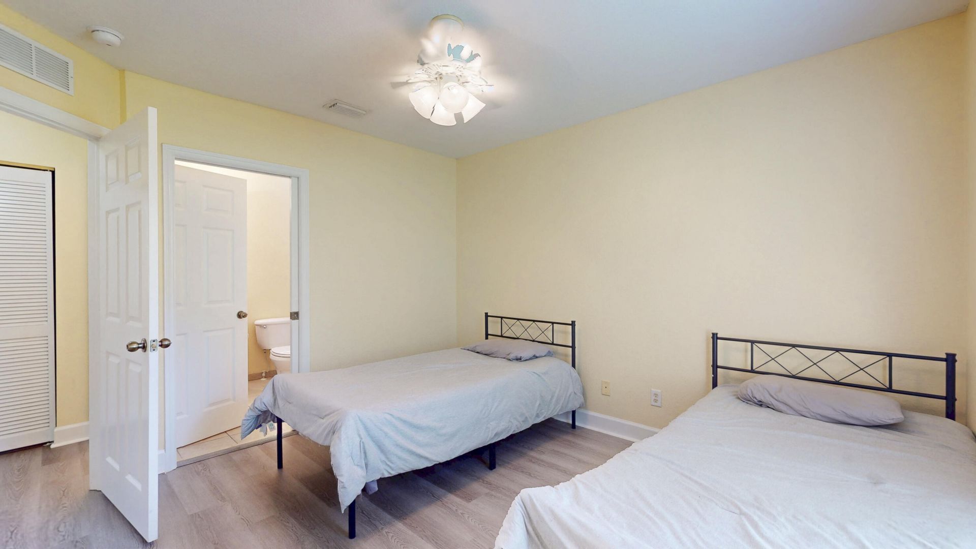 2558 SE Pineland Drive, Port Saint Lucie, FL 34952 Photo