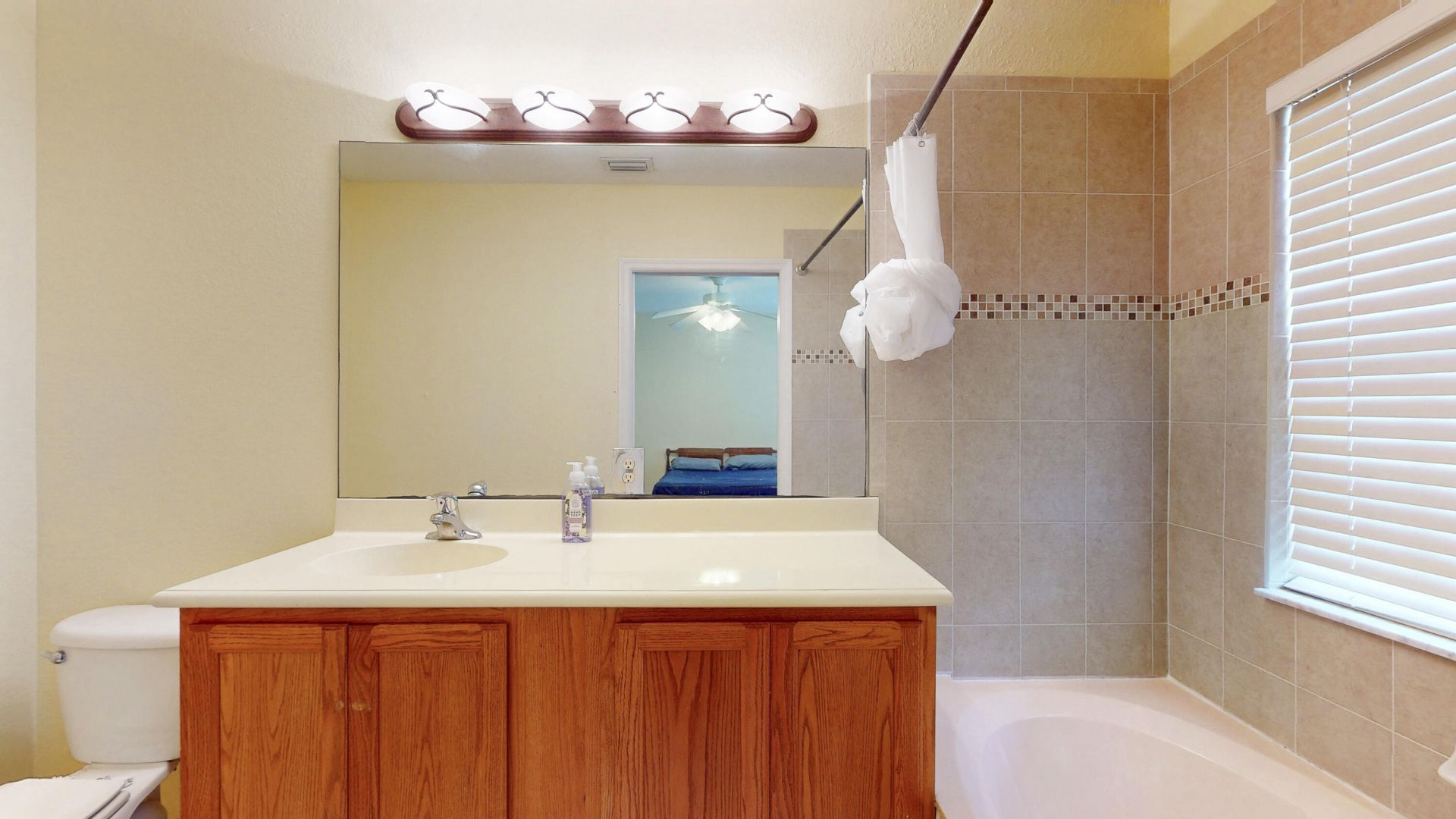 2558 SE Pineland Drive, Port Saint Lucie, FL 34952 Photo