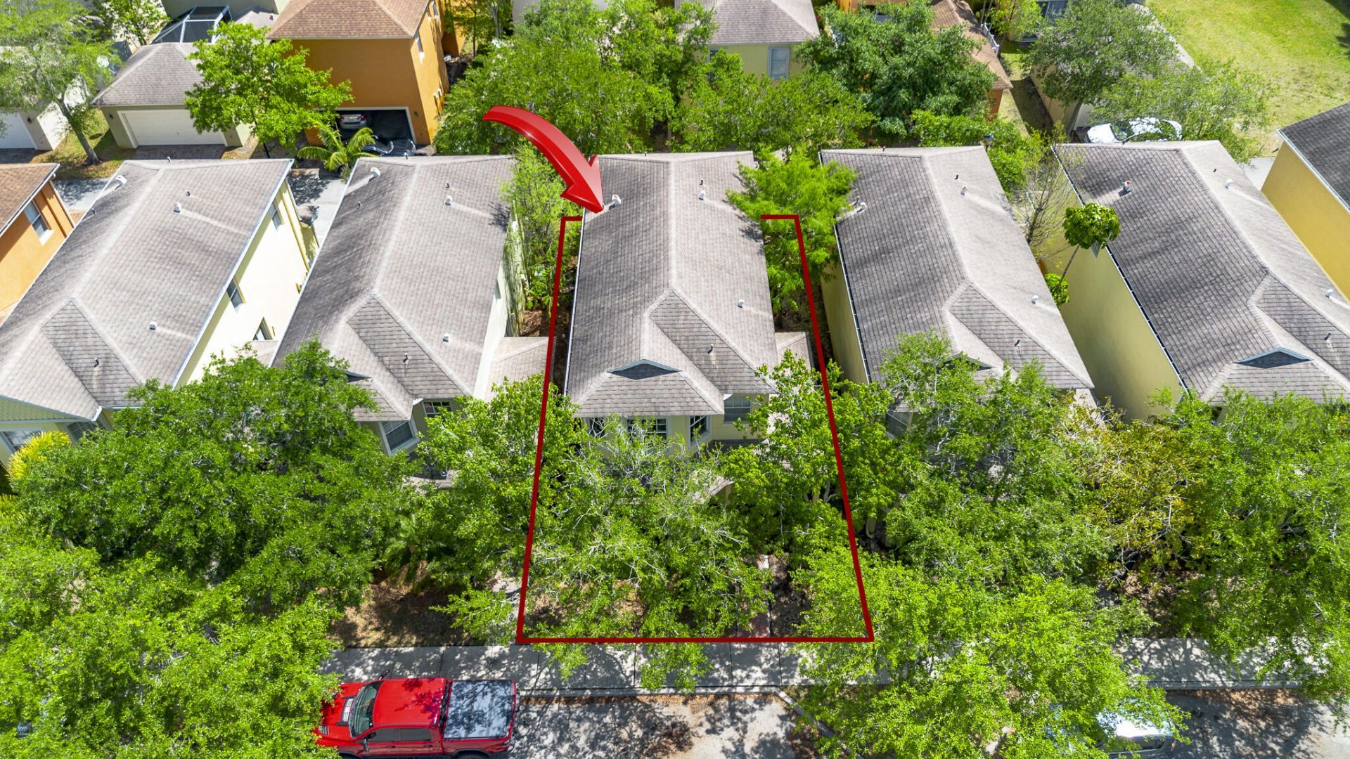 2558 SE Pineland Drive, Port Saint Lucie, FL 34952 Photo