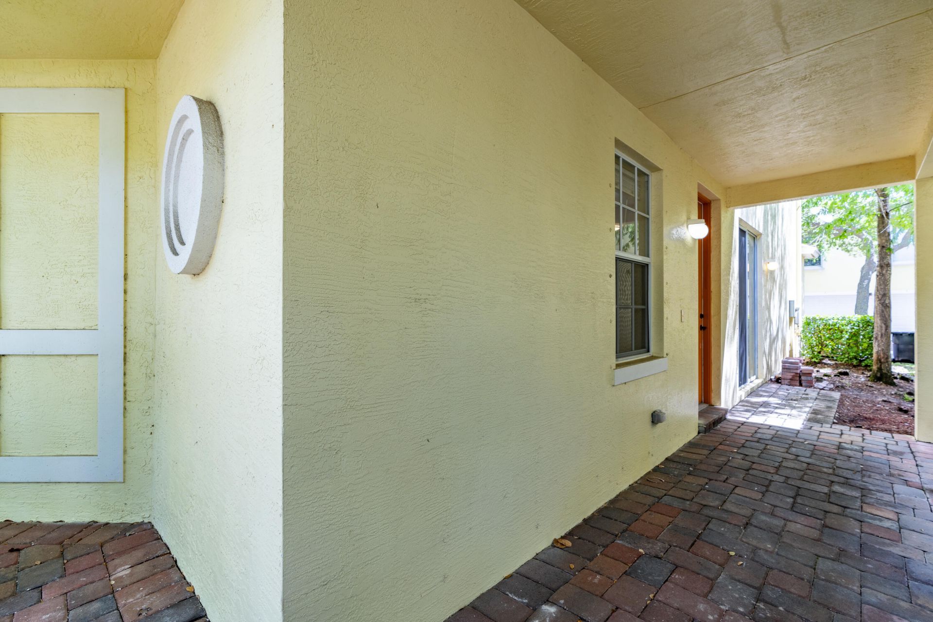 2558 SE Pineland Drive, Port Saint Lucie, FL 34952 Photo