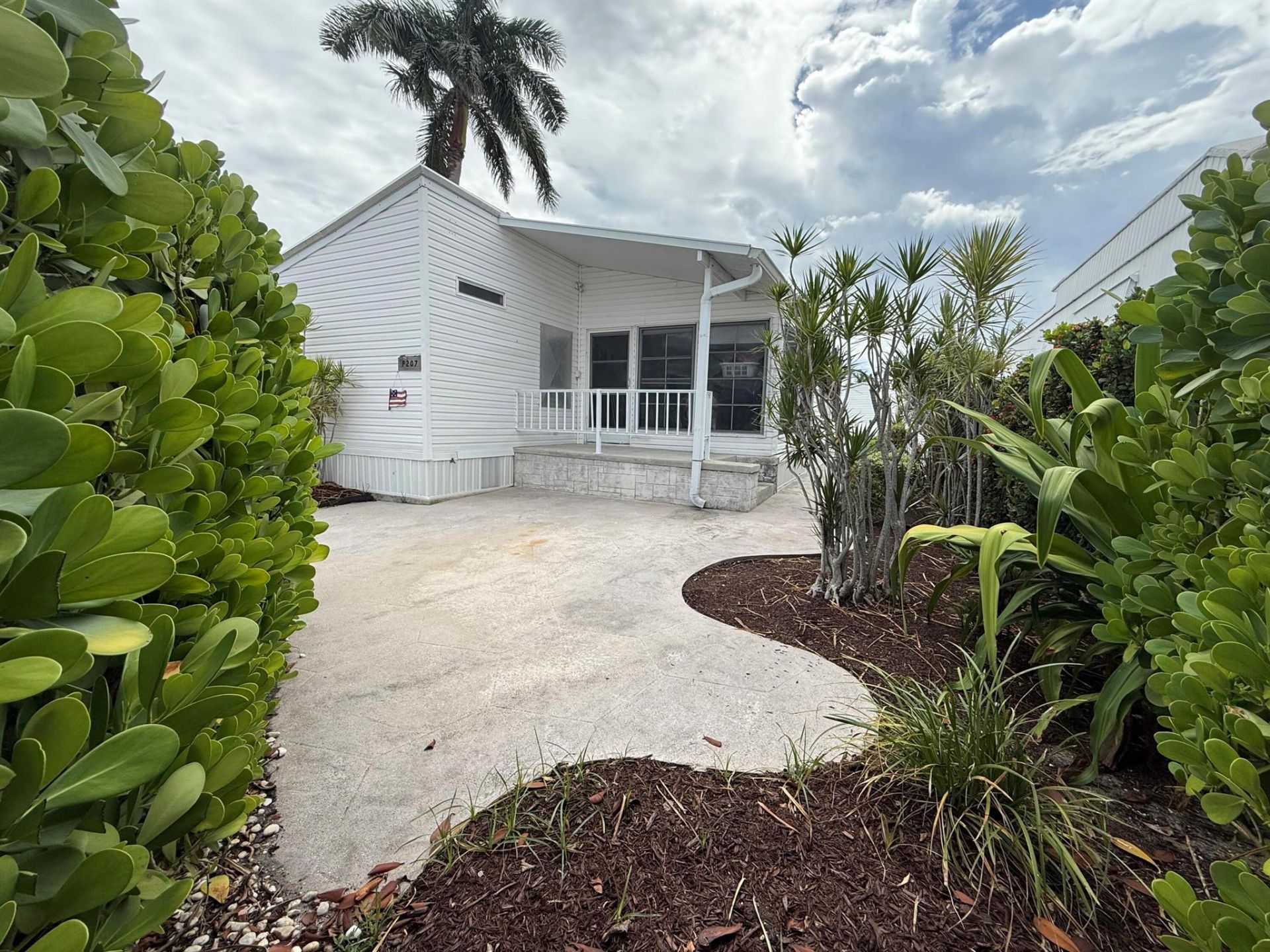 207 N Heron Drive, Unit P, Briny Breezes, FL 33435 Photo