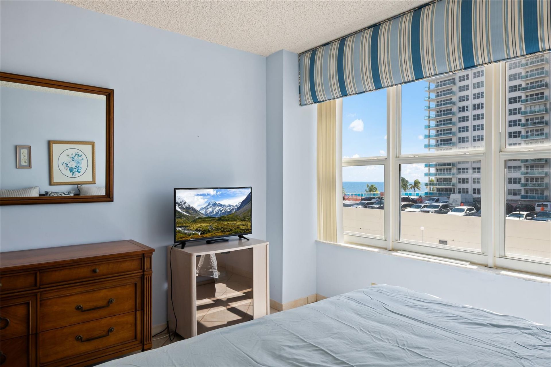 4010 Galt Ocean Drive, Unit 310, Fort Lauderdale, FL 33308 Photo