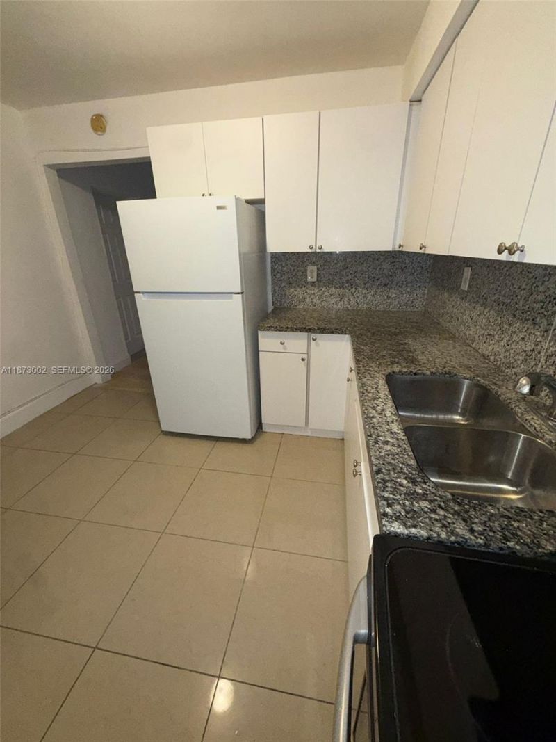 282 NW 98th St, Miami, FL 33150 Photo