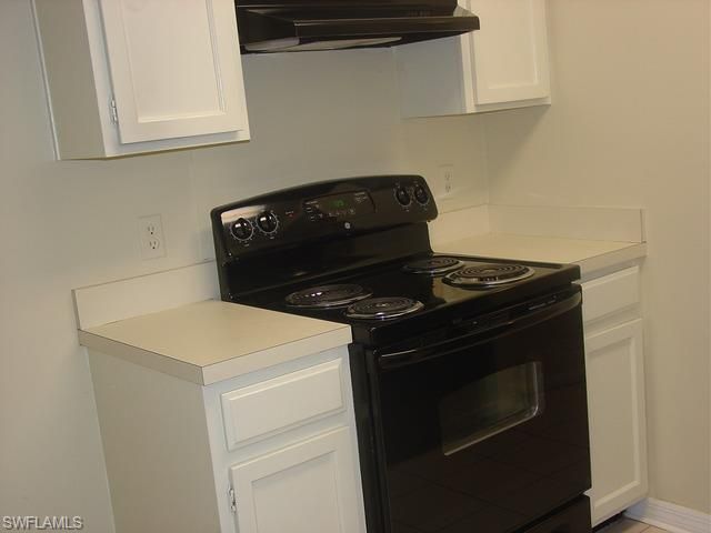 110 Cypress Way E, Unit F5, Naples, FL 34110 Photo