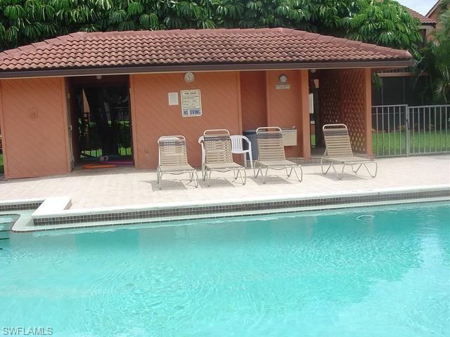 110 Cypress Way E, Unit F5, Naples, FL 34110 Photo