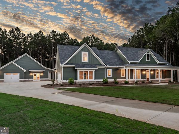 278 Woodfin Way, Social Circle, GA 30025