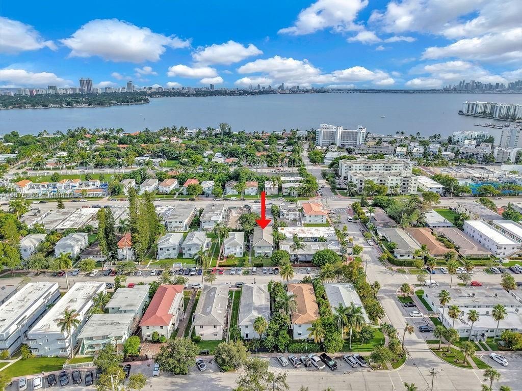 1784 Marseille Dr, Miami Beach, FL 33141 Photo