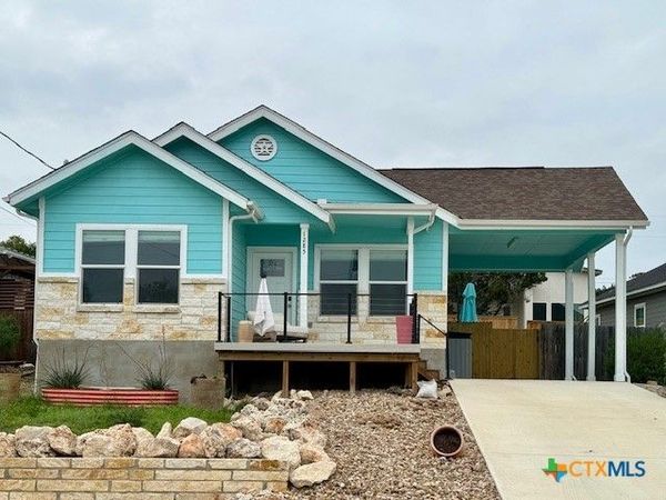 1285 Live Oak Drive, Spring Branch, TX 78070