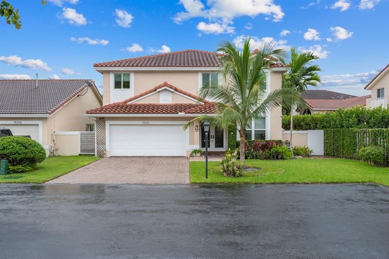 15256 SW 108th Ter, Miami, FL 33196 Main Photo