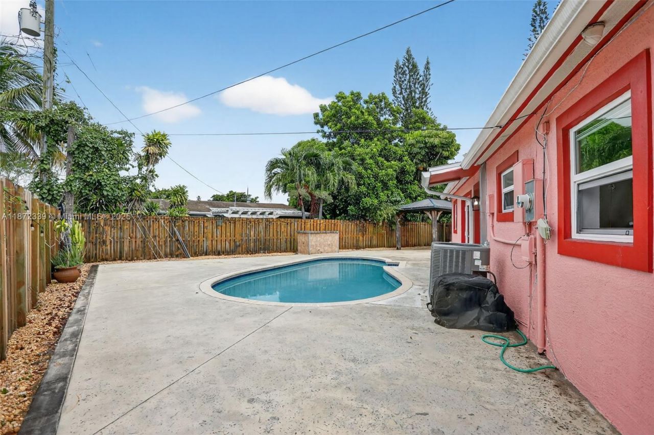 2681 NW 63rd Ave, Margate, FL 33063 Photo