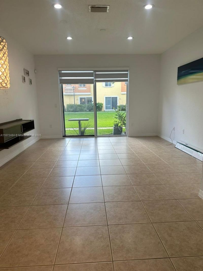 8936 SW 18th St, Unit 8936, Miramar, FL 33025 Photo