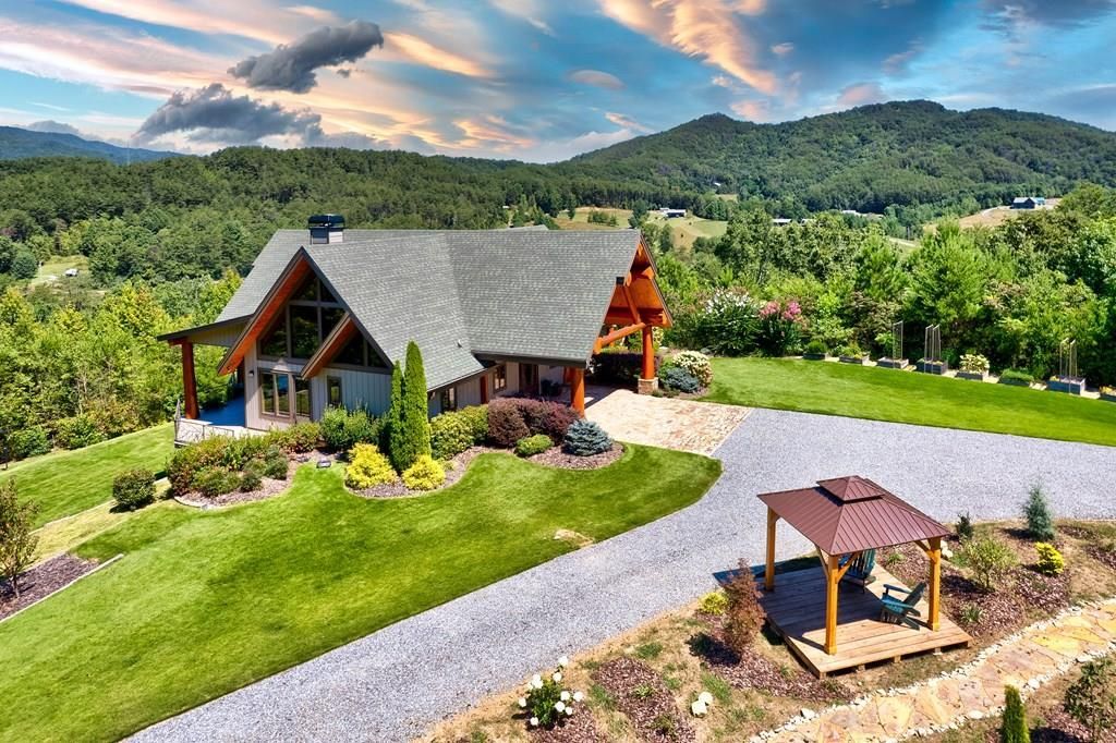 240 Mcjunkin Road, Turtletown, TN 37391 Main Photo