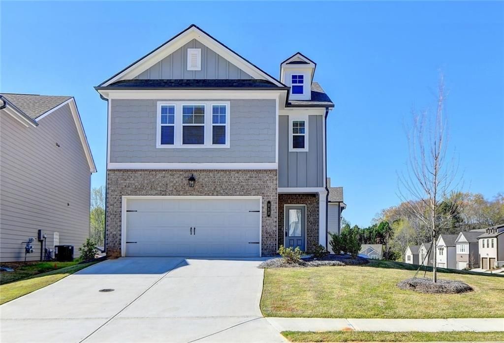 212 Station Overlook Drive, Auburn, GA 30011 Main Photo
