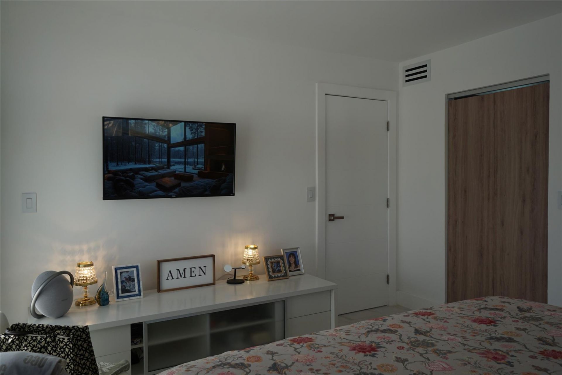 6941 Carlyle Avenue, Unit 4C, Miami Beach, FL 33141 Photo