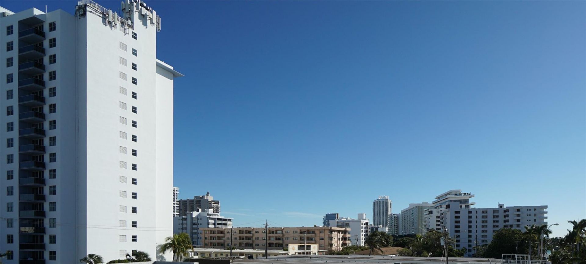 6941 Carlyle Avenue, Unit 4C, Miami Beach, FL 33141 Photo