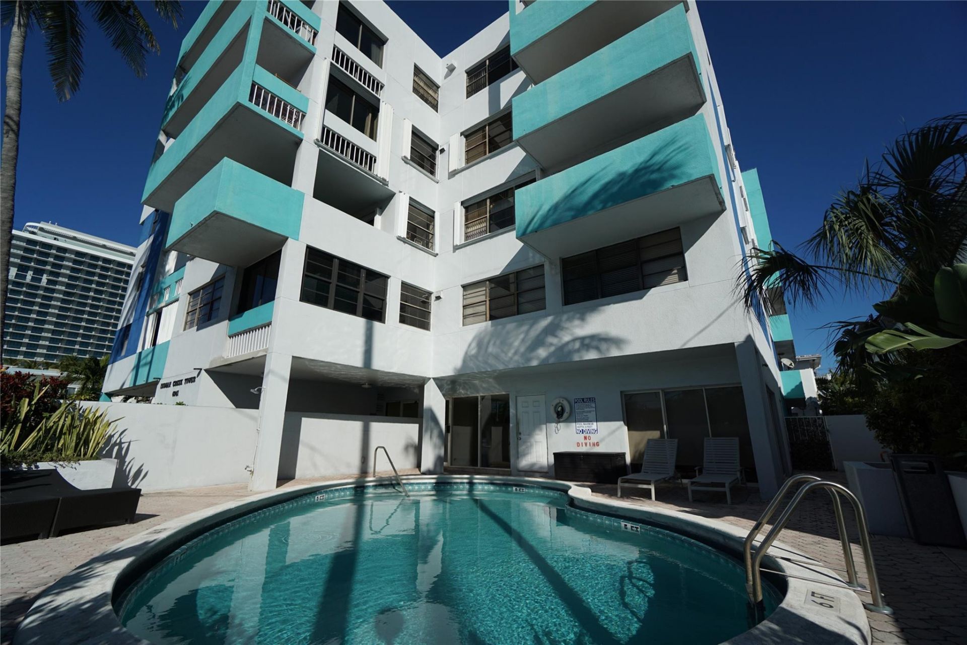 6941 Carlyle Avenue, Unit 4C, Miami Beach, FL 33141 Photo