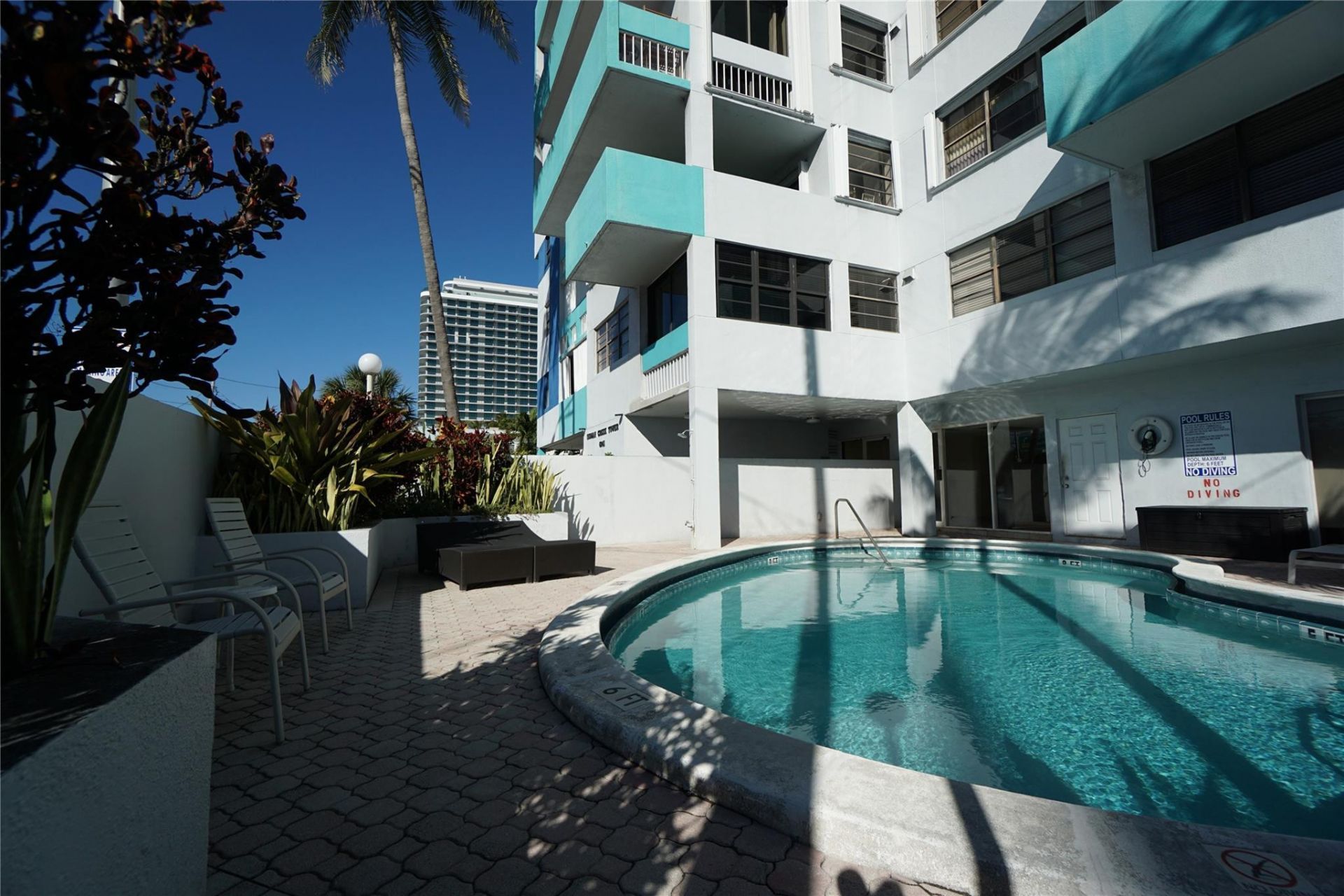 6941 Carlyle Avenue, Unit 4C, Miami Beach, FL 33141 Photo
